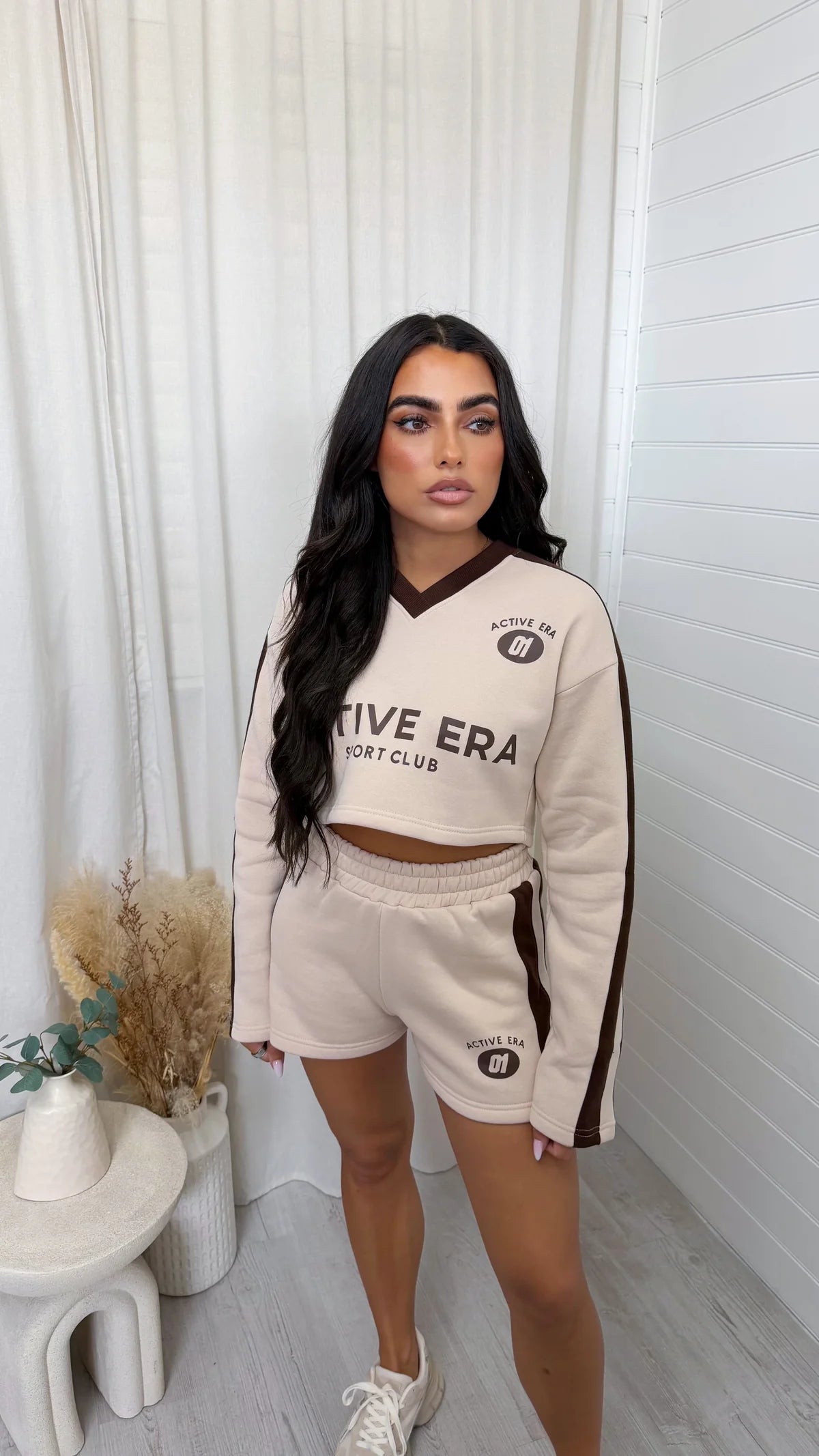 V Neck Sweat & Shorts Suit