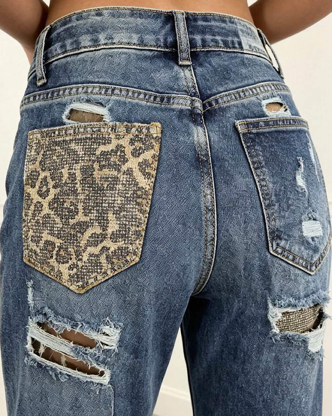 Straight Leg Leopard Diamond Jeans