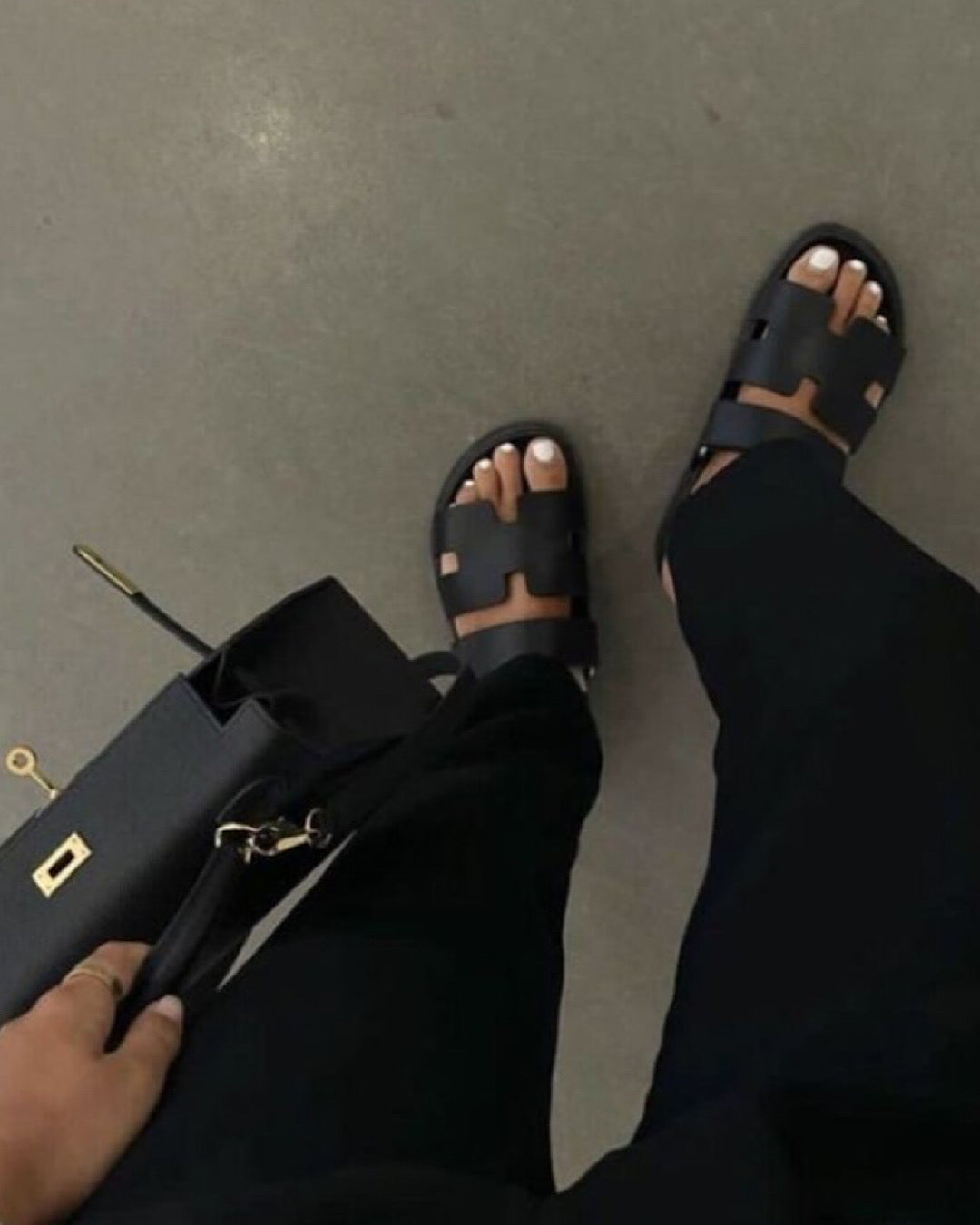 H Shaped Velcro Strap Flat Black Slider