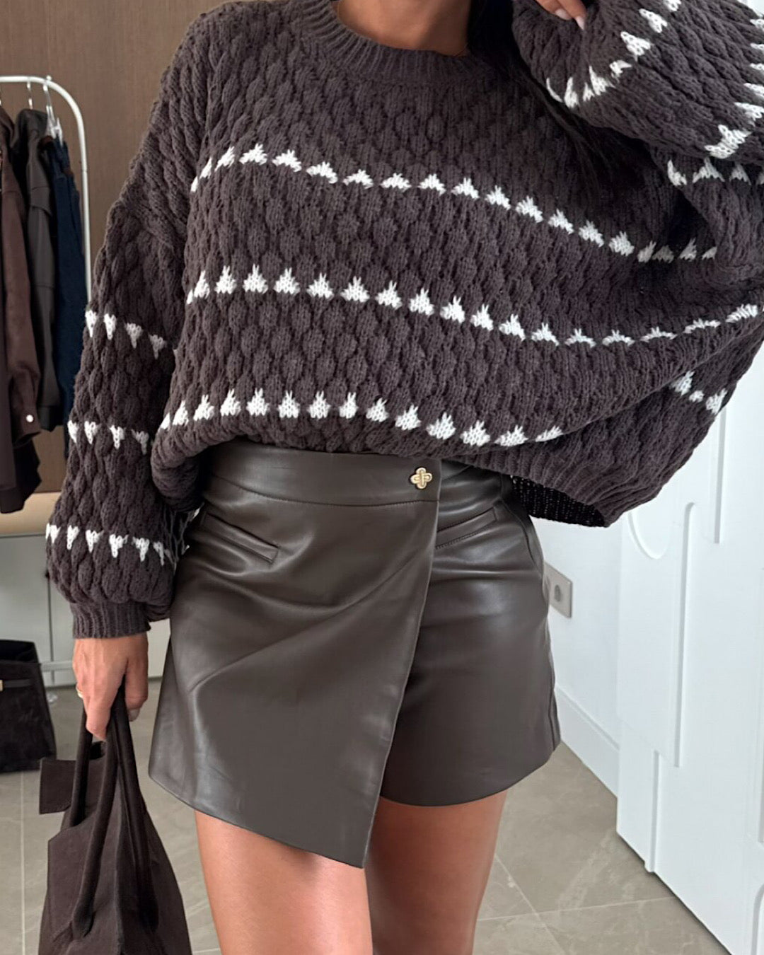 Oversized Chocolate with Beige Knit