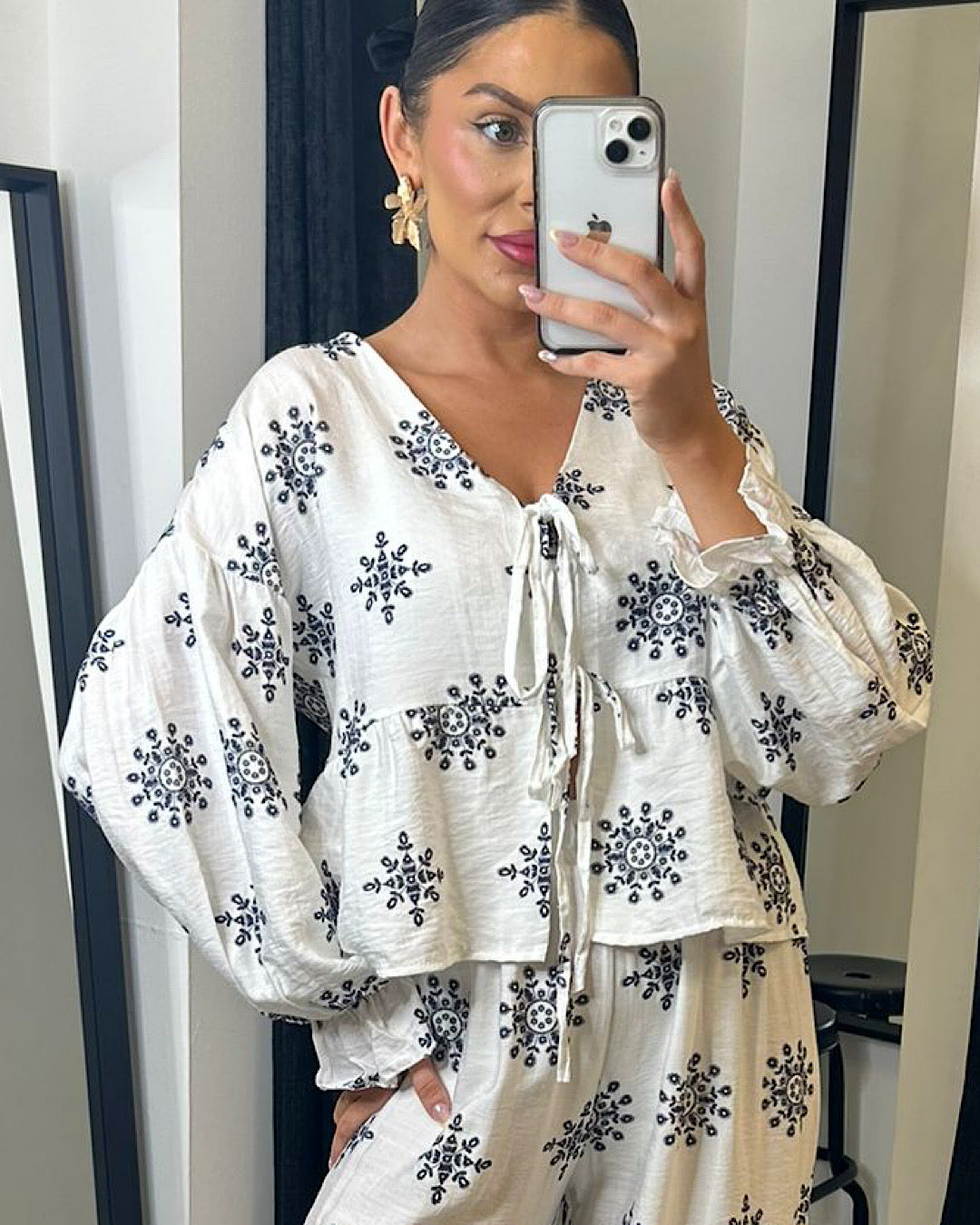 Cream Lace Front Embroidered Suit