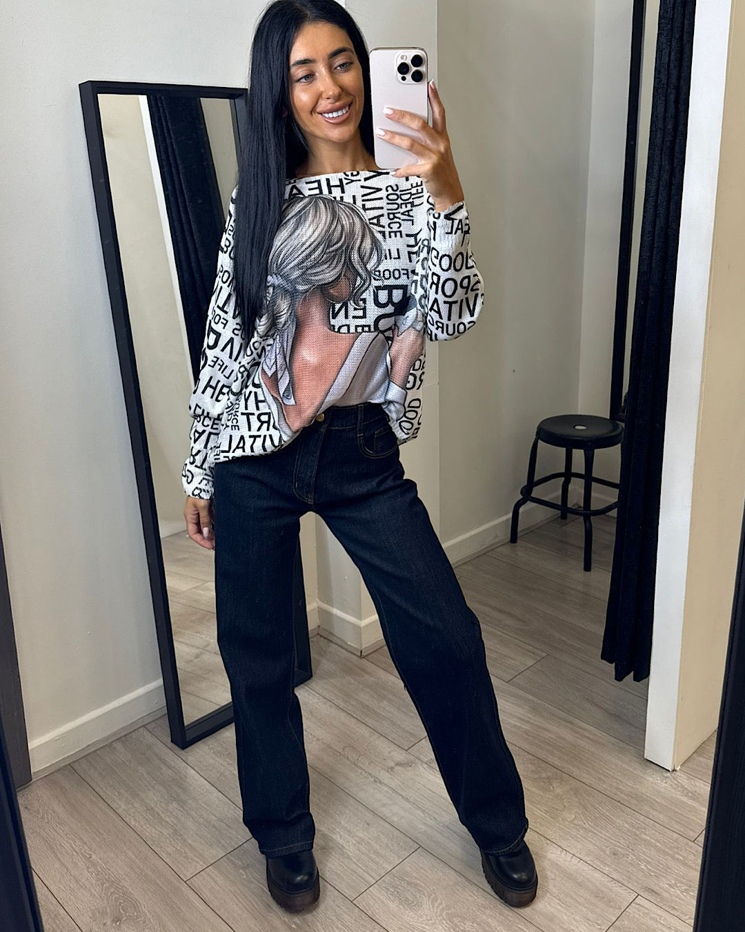 Girl Print White Fine Knit Top