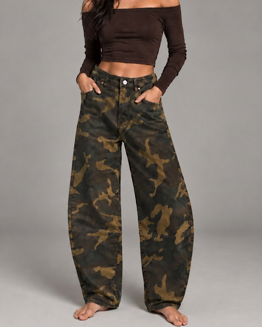 Barrel Leg Camouflage Print Jeans