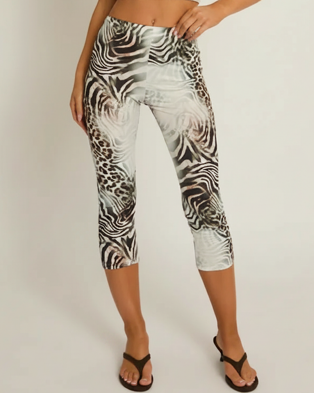 Leopard Print Top & Capris Trousers Suit