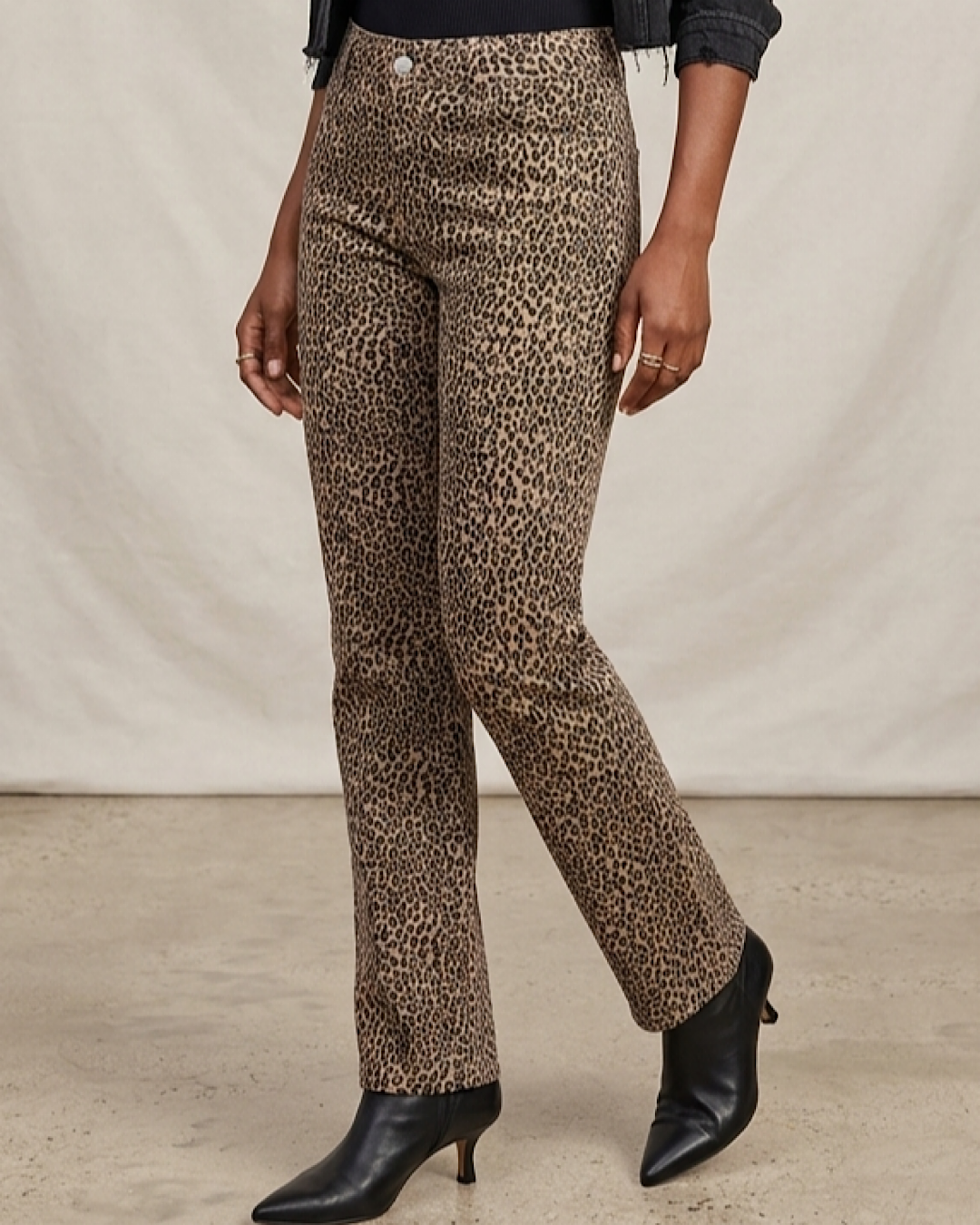 Wide Leg Leopard Jeans