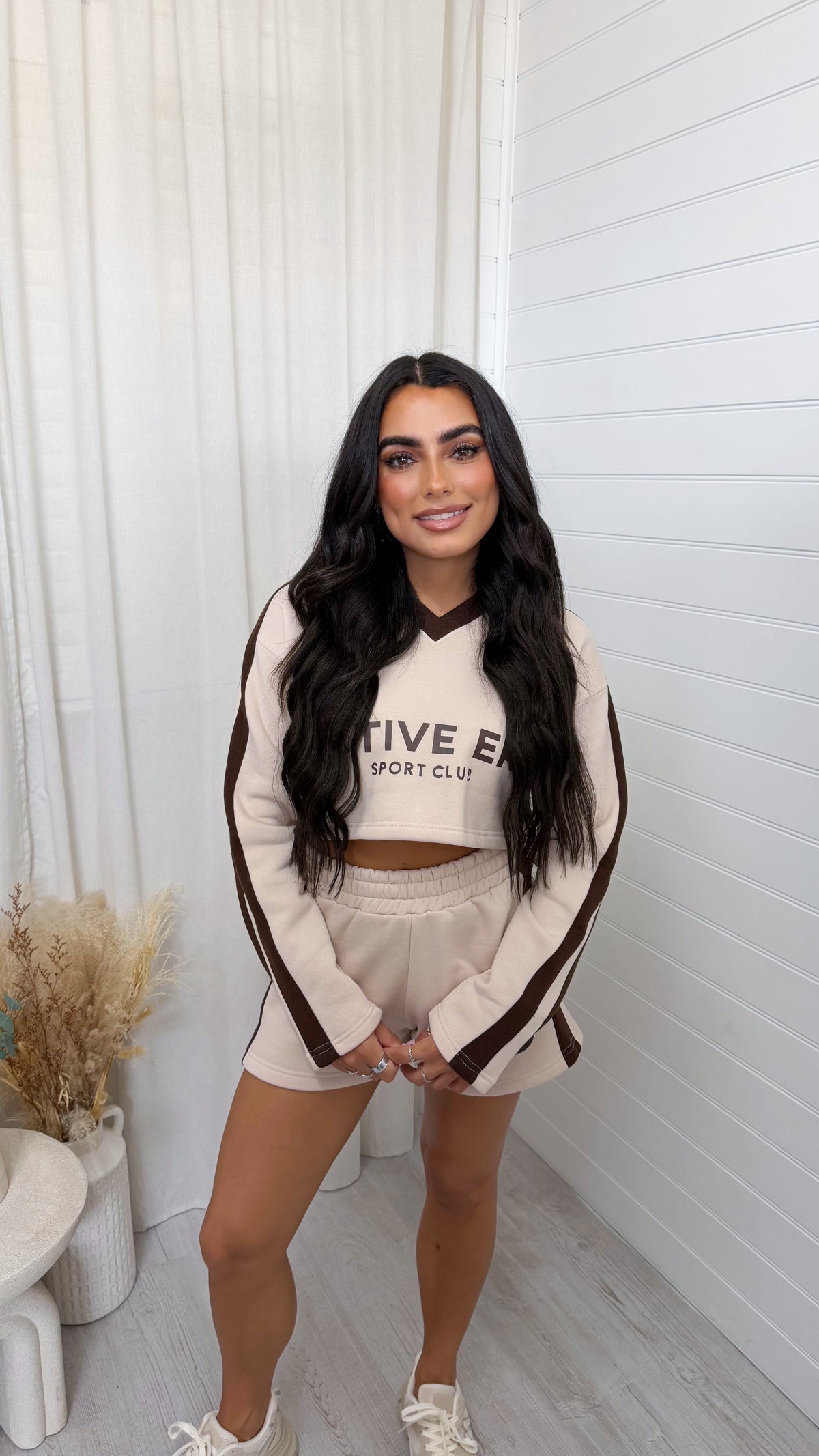 V Neck Sweat & Shorts Suit