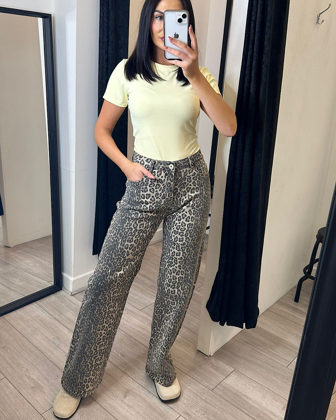 Wide Leg Leopard Jeans