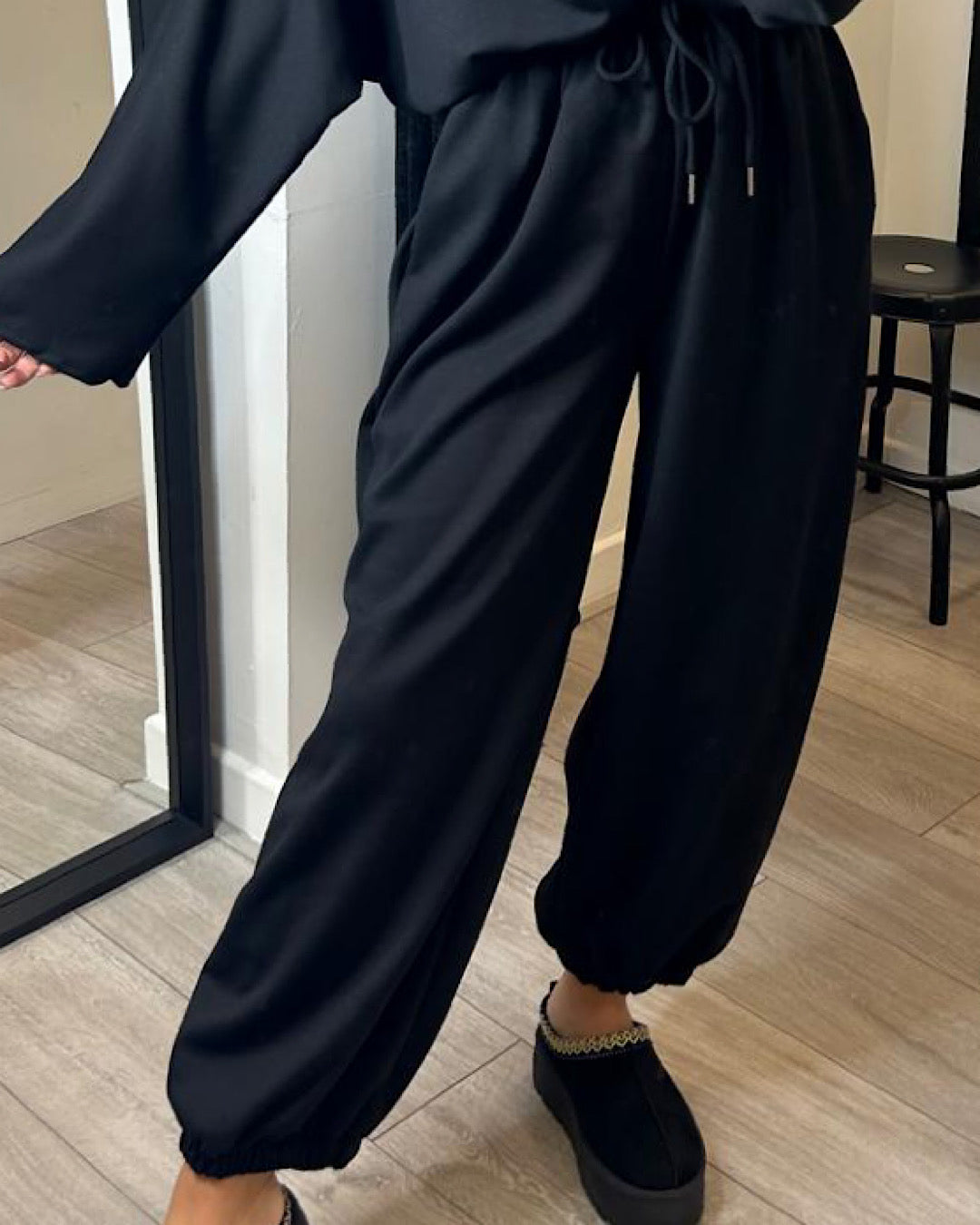 Black Sweat & Joggers Set
