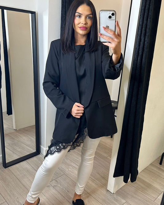 Black Relaxed Fit Blazer