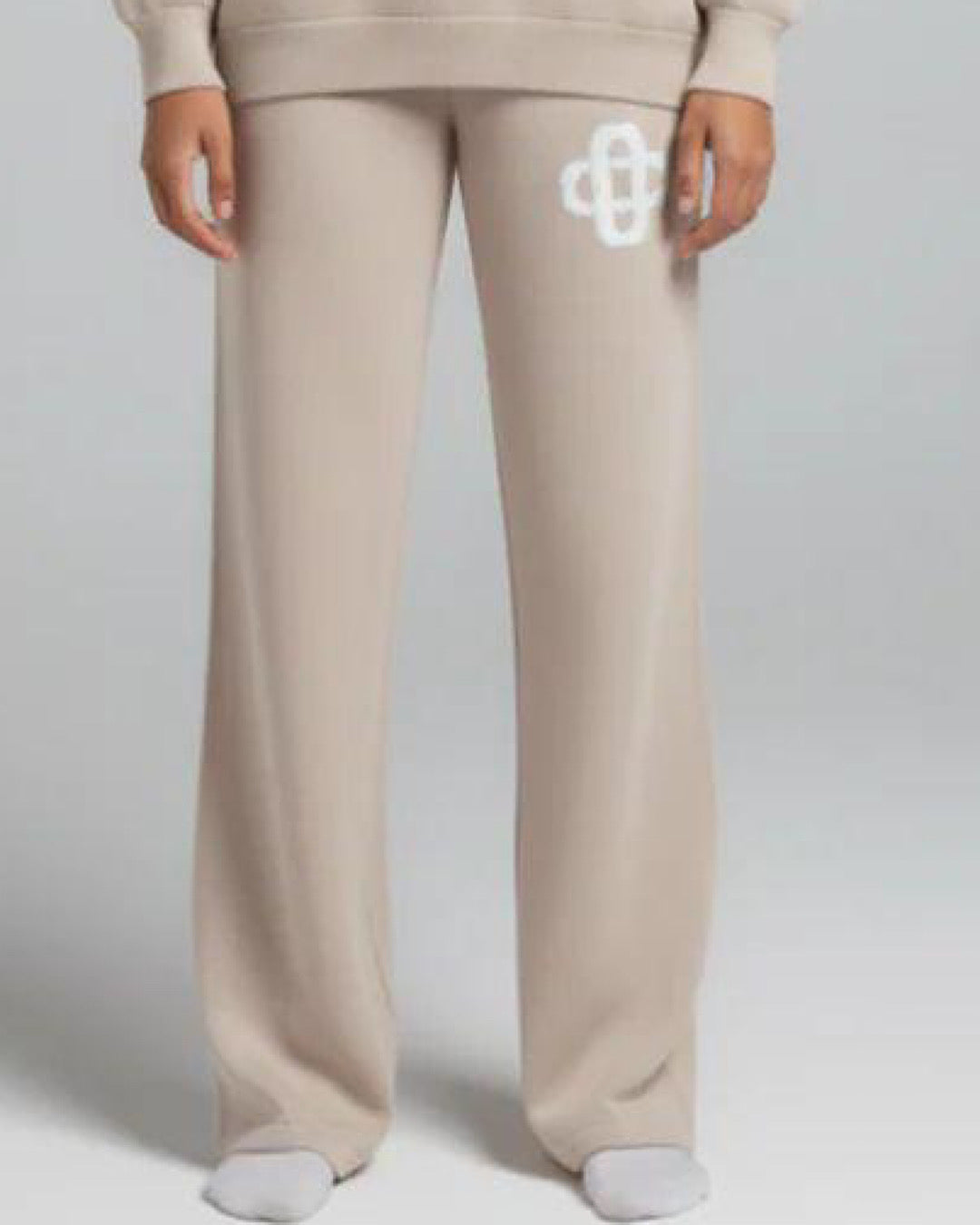 Beige Contrast Motif Knit Suit
