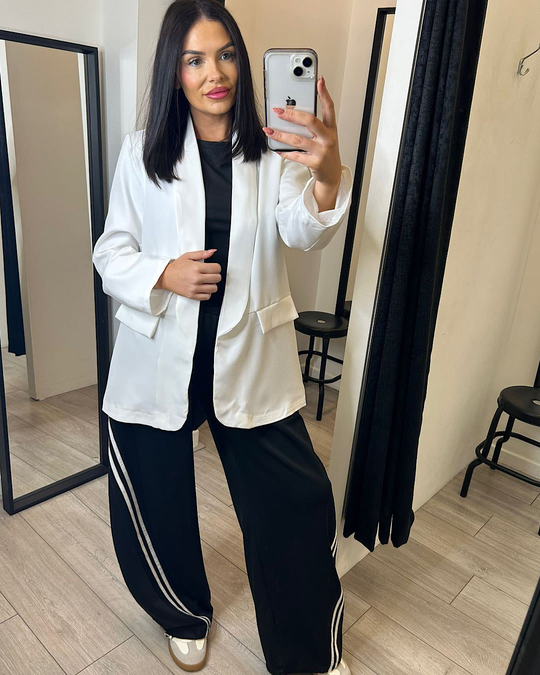 White Relaxed Fit Blazer