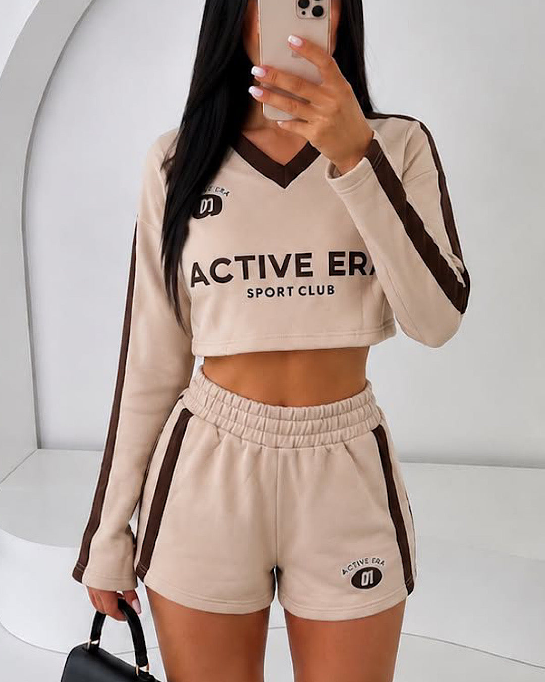 V Neck Sweat & Shorts Suit